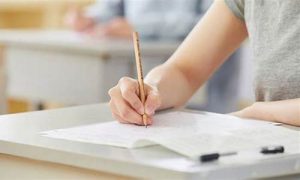 梦到自己考试(梦到自己考试成绩差)-命理之家