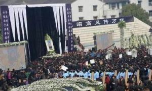 梦到葬礼(梦到葬礼和婚礼一起举行)-命理之家