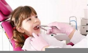 梦到长牙齿是什么预兆(做梦梦见自己掉牙齿是什么意思)-命理之家