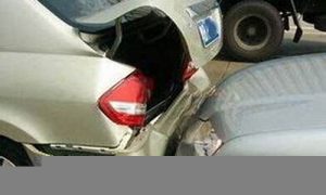 梦到车被撞了-命理之家