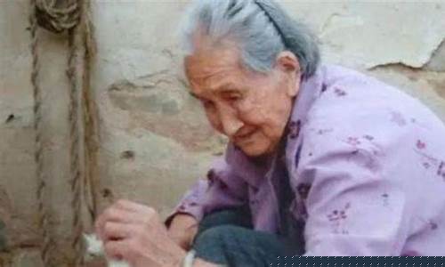 梦到妈妈去世(梦到妈妈死去又复活了)-命理之家