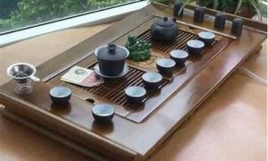 茶台上的金蝉如何摆放(茶台上的金蟾怎么摆放招财)-命理之家