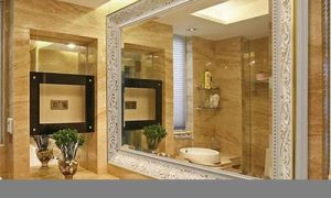 镜子正对大门如何化解(镜子正对着大门口好吗)-命理之家