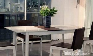 餐桌在横梁下如何化解(餐桌在横梁下如何化解煞气)-命理之家