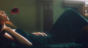 梦见红玫瑰是什么意思_周公解梦详解_周公解梦大全